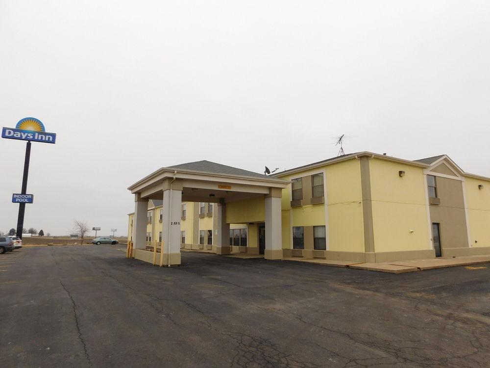 Days Inn By Wyndham Walcott Davenport Eksteriør billede