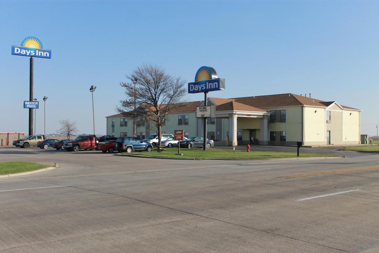 Days Inn By Wyndham Walcott Davenport Eksteriør billede