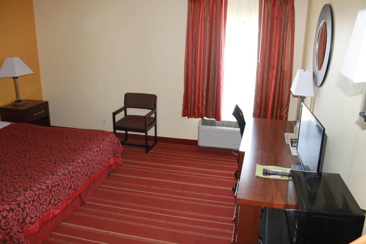 Days Inn By Wyndham Walcott Davenport Eksteriør billede
